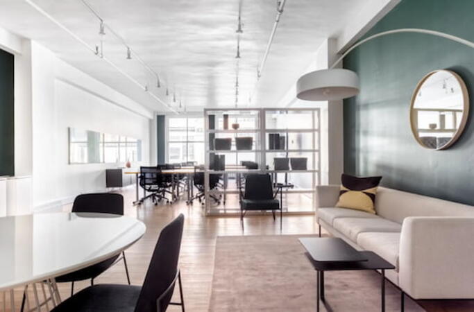 NobleProg Training Place, City  Saint Laurent- Dr. Frederik-Philips