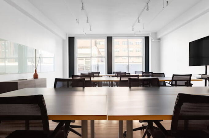 NobleProg Training Place, City  Saint Laurent- Dr. Frederik-Philips